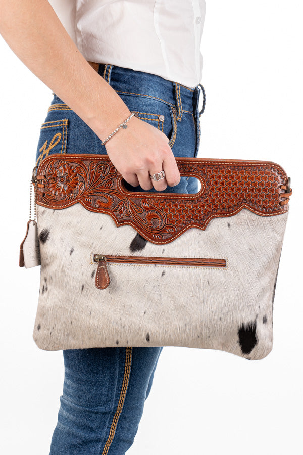 Hide and Tooled Clutch – Large #HTC28