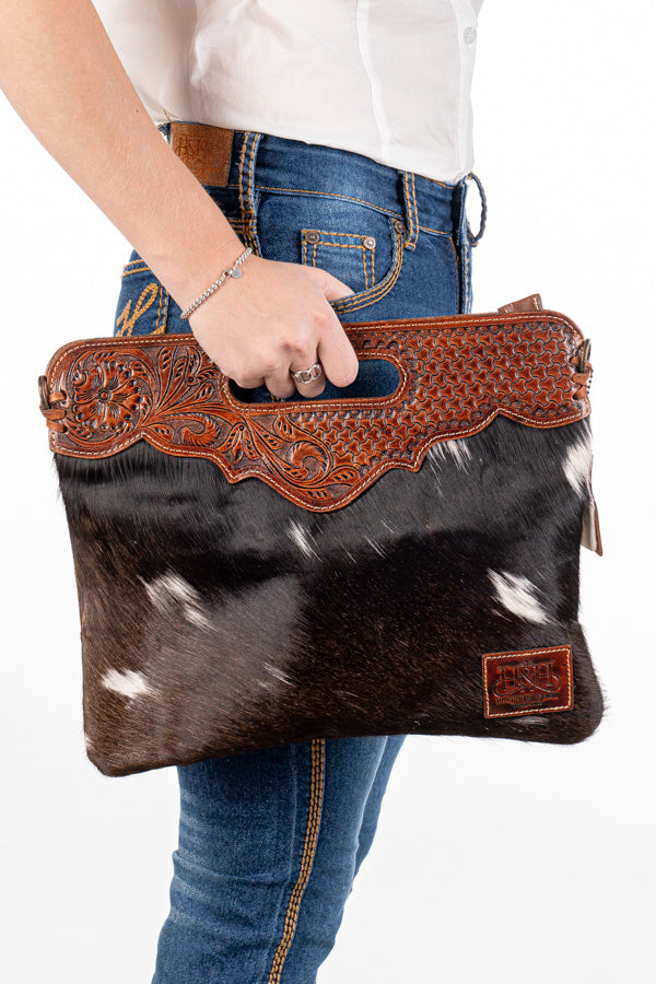 Hide and Tooled Clutch – Large #HTC33