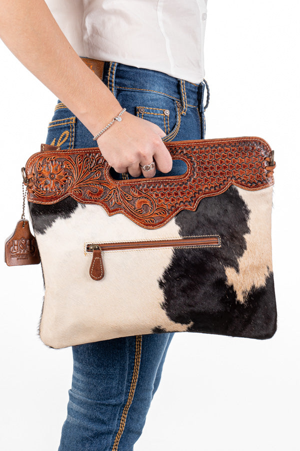 Hide and Tooled Clutch – Large #HTC33