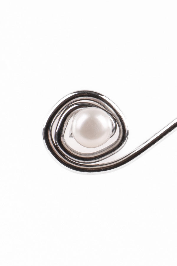 Pearl Studs – P22 6mm White