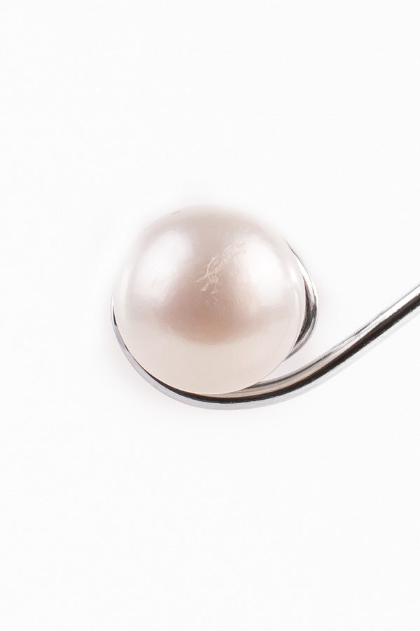 Pearl Studs – P23 12-13mm White