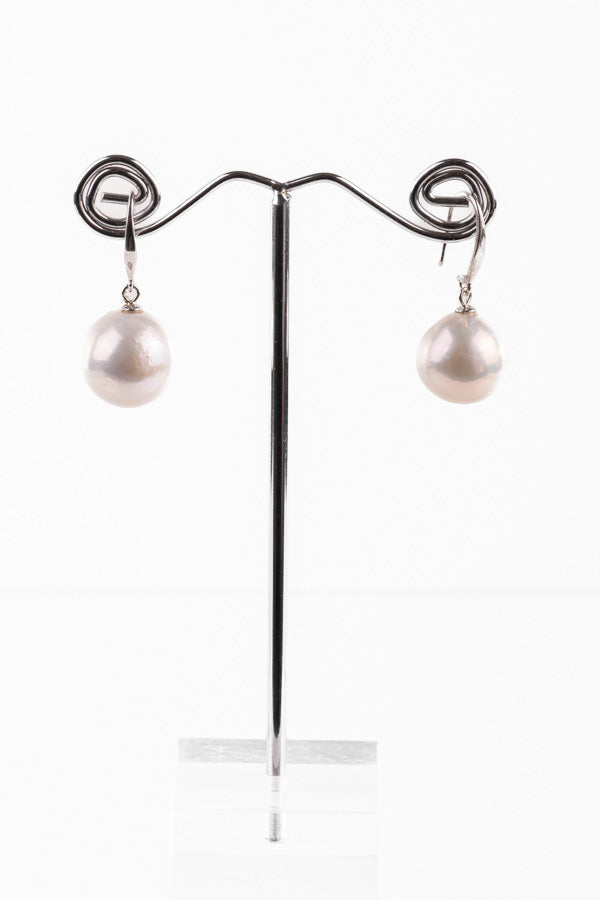 Pearl Shepherd Hooks – P46 13-14mm White