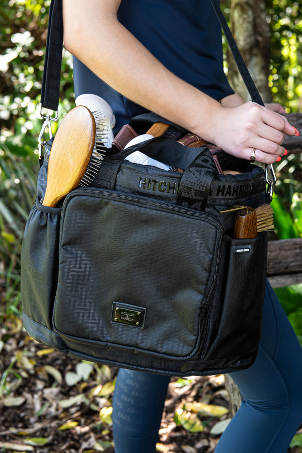 Equestrian Luggage Collection – Ring Side Bag Black