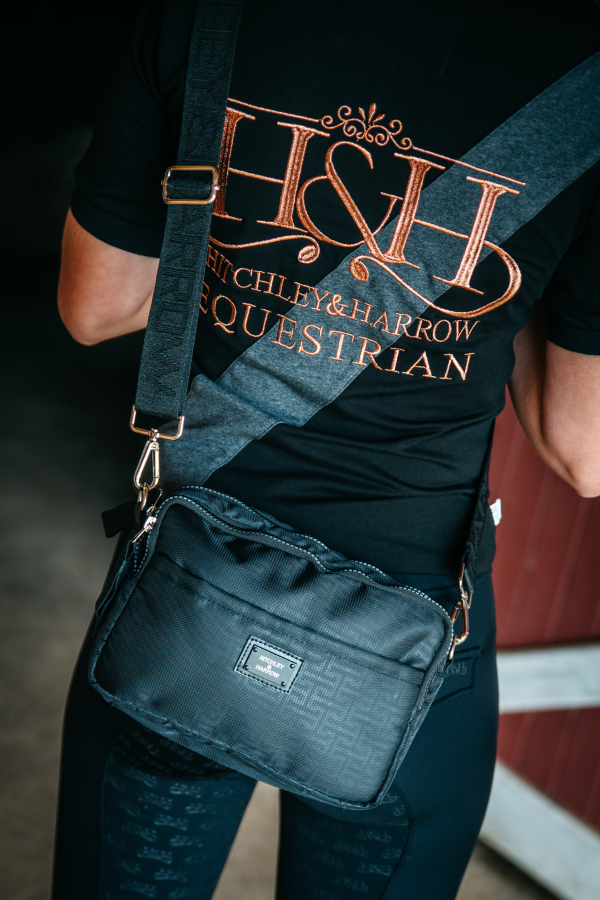 Equestrian Luggage Collection – Cross-Body Bag w/ Strap Black