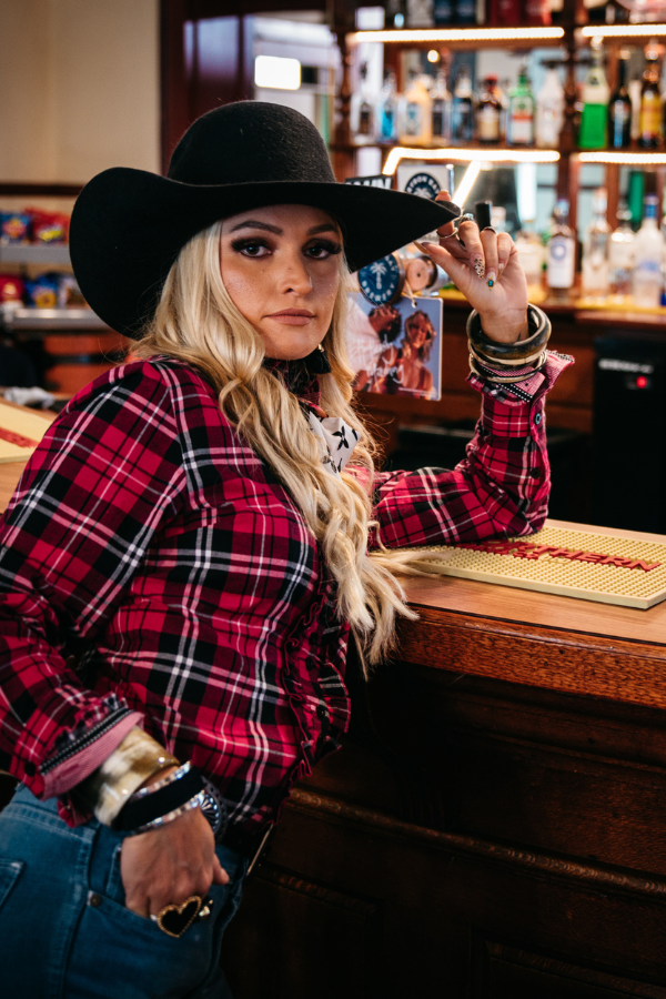 Fitted – F107 Pink & Black Check