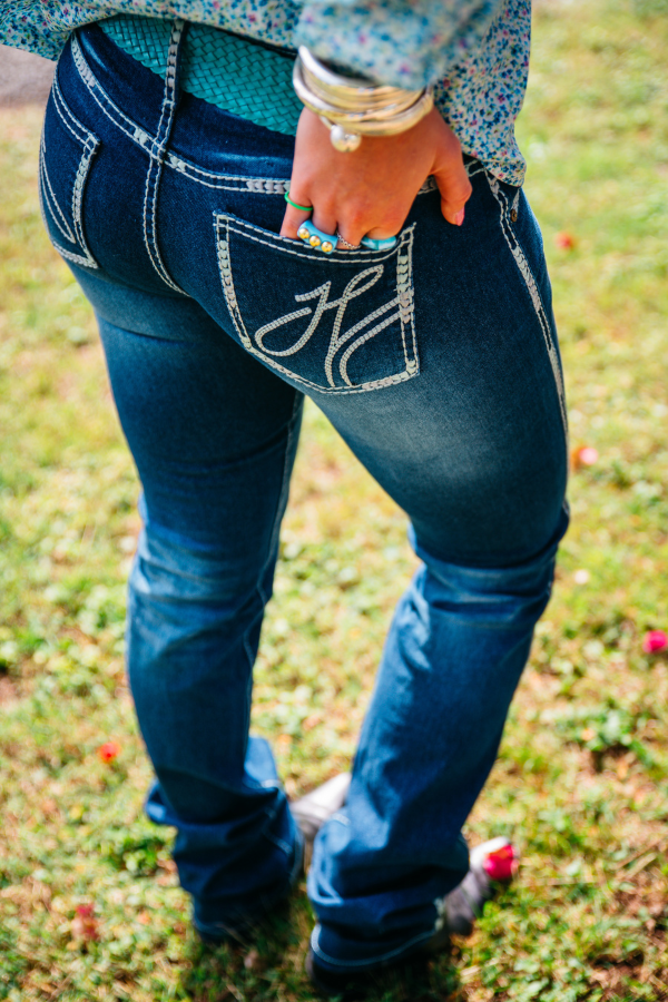 Mid Rise – SR2166 “Blairsville” Sage Heart Stitch Jeans