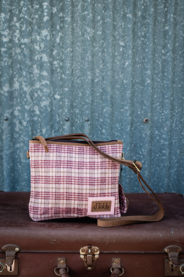Cross Body Clutch – CBC70 – Tan & Pink Tweed