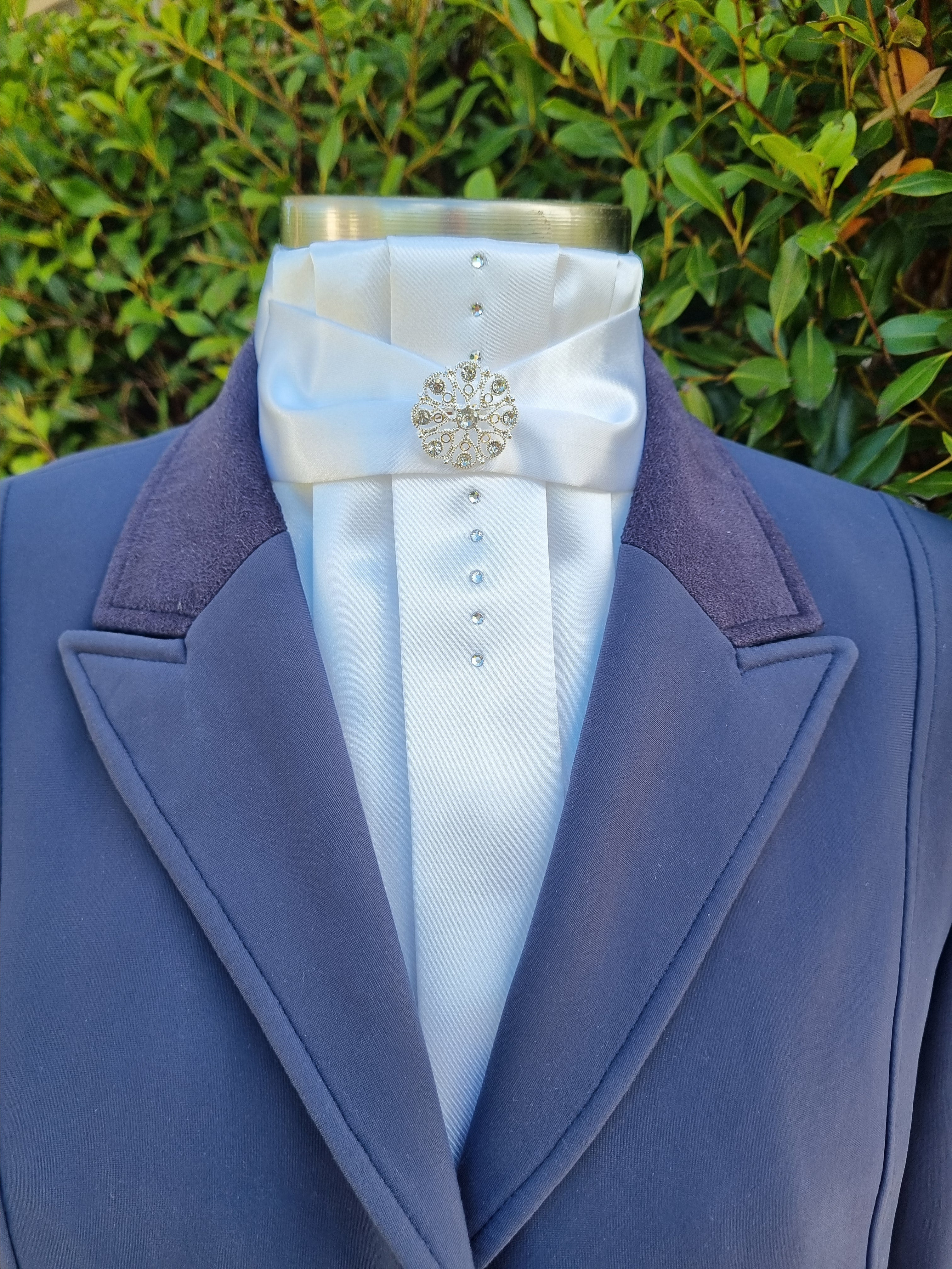 ERA Euro Adeline Stock Tie – White satin with Crystal detail down the centre